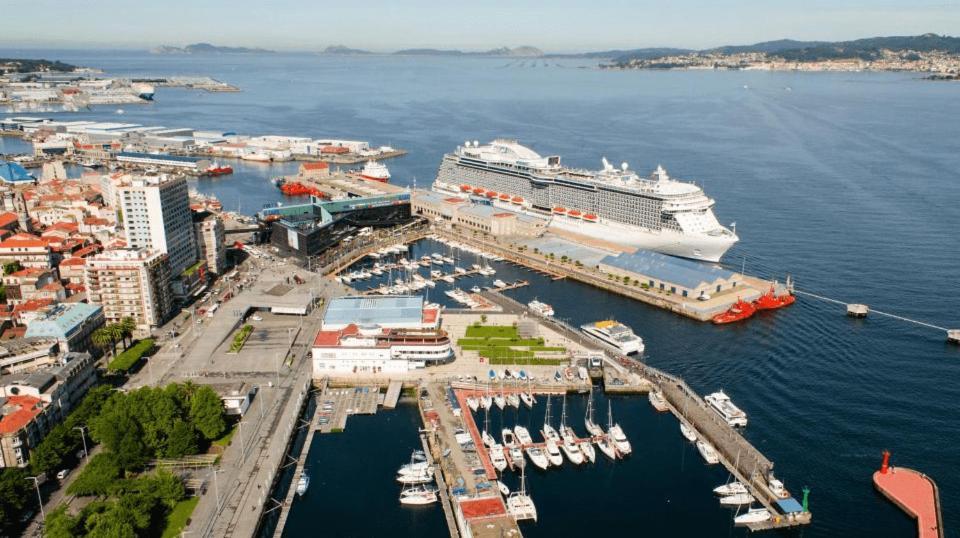 Vivienda Proxima A La Puerta Del Sol Vigoアパートメント エクステリア 写真